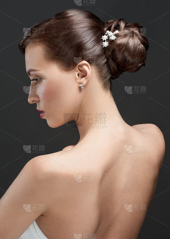 肖像在概要文件_美女头像真人版
