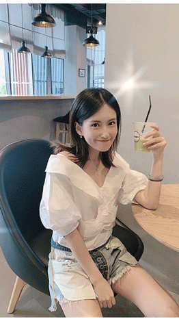 视频素材平面踏青立体_美女头像照片
