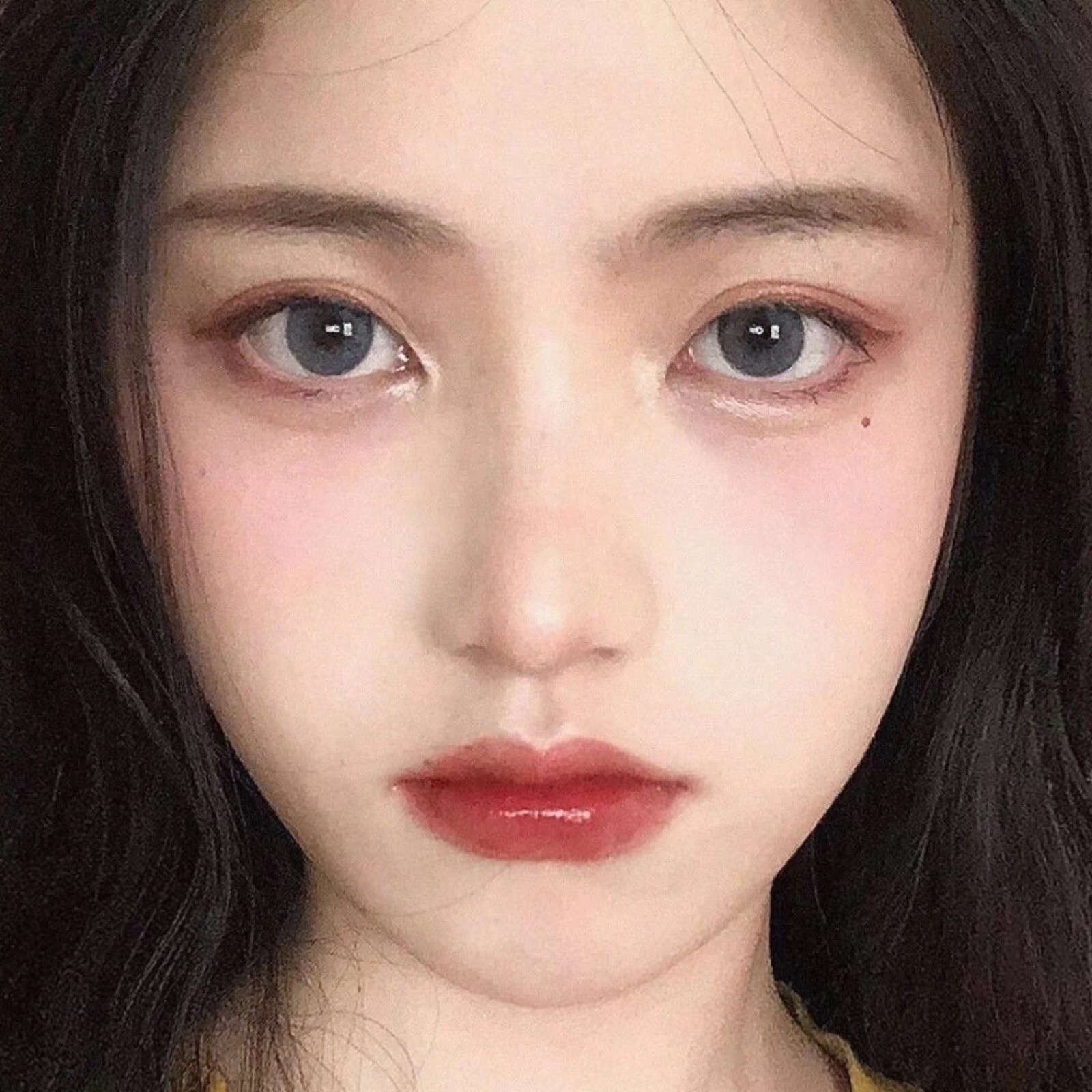 头像微信头像美女篇_美女壁纸手机壁纸图片身材养眼