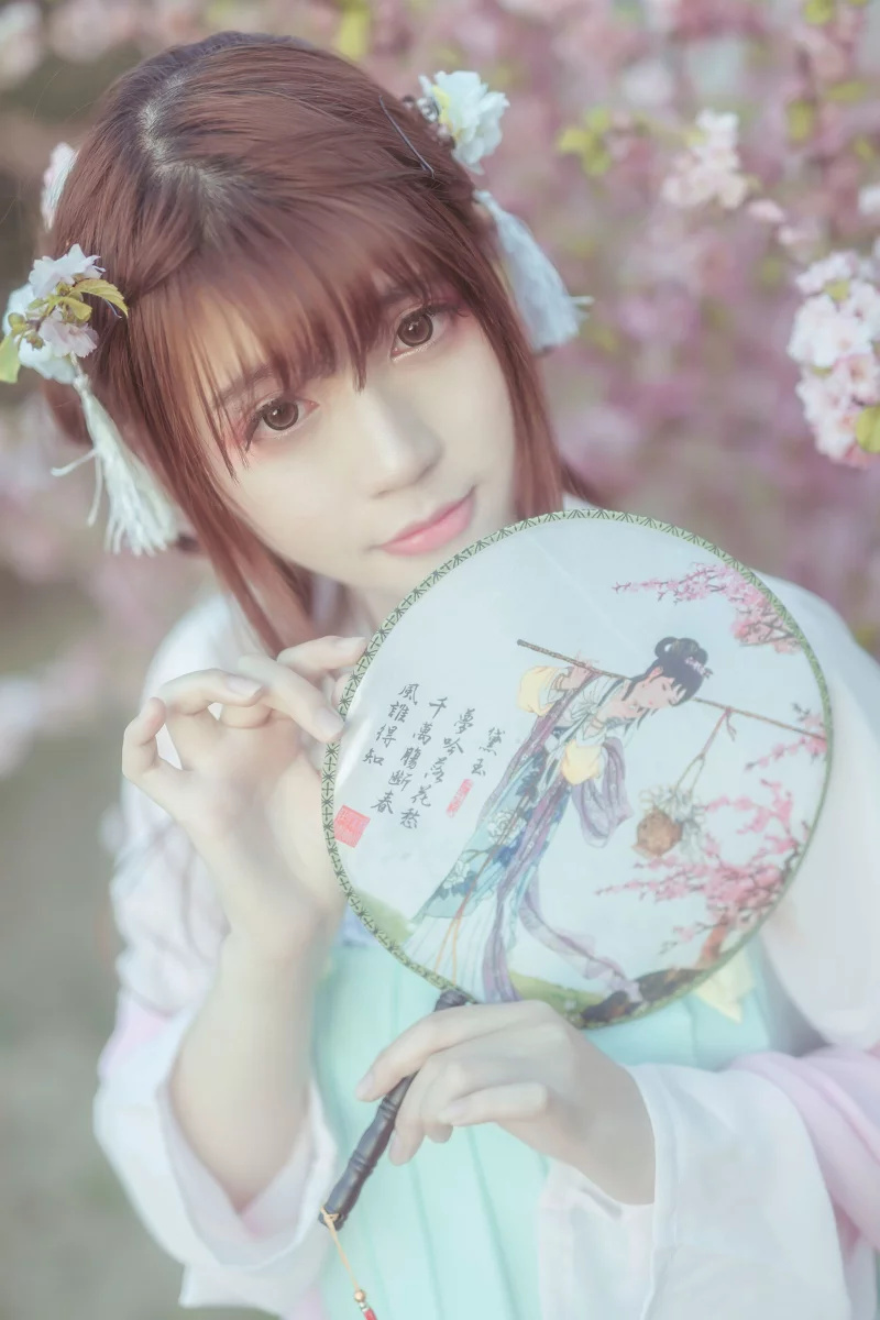 微信公众号整理分享微博辛未设计了解更多美女素材美女照片美女摄影美女头像_美女壁纸手机壁纸高清