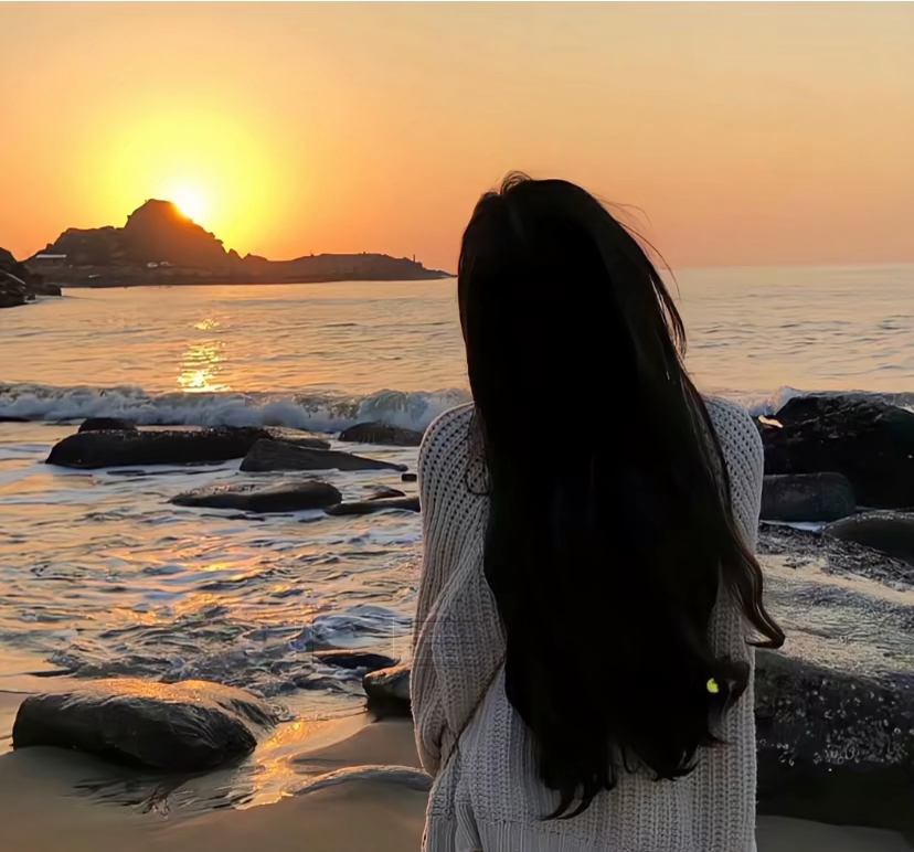 高级感女生头像_美女自拍