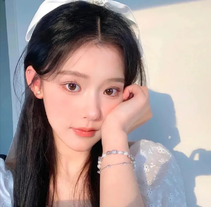 美女头像真人_美女时尚街拍