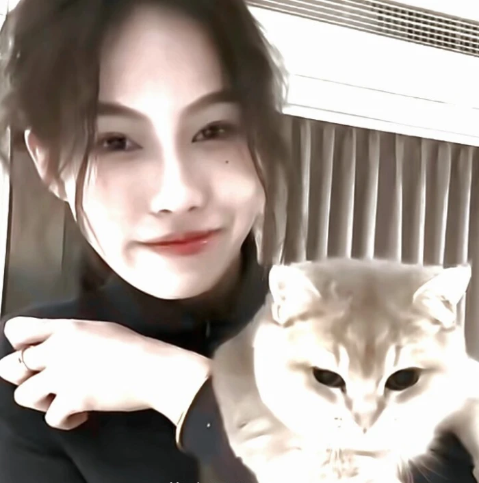 美女头像漂亮_美女头像照片
