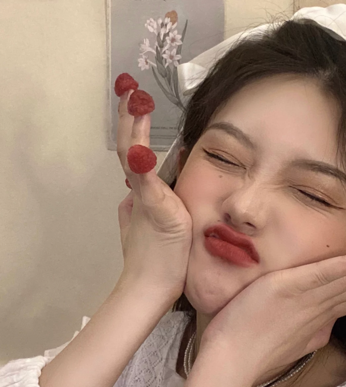 美女壁纸_美女照片