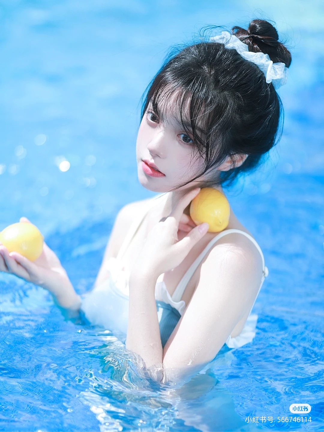 林允湿发大片_美女自拍背影微信头像
