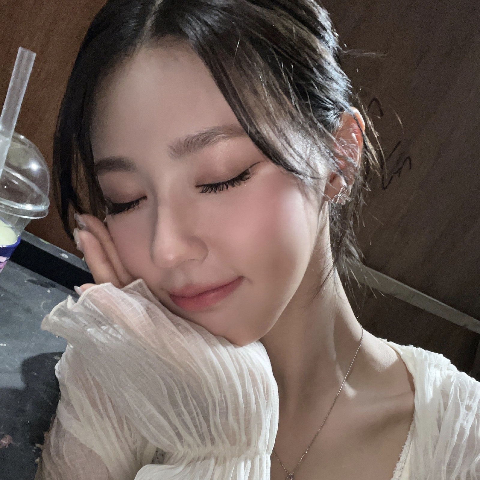 阳光灿烂·竖屏更逗趣美女照片