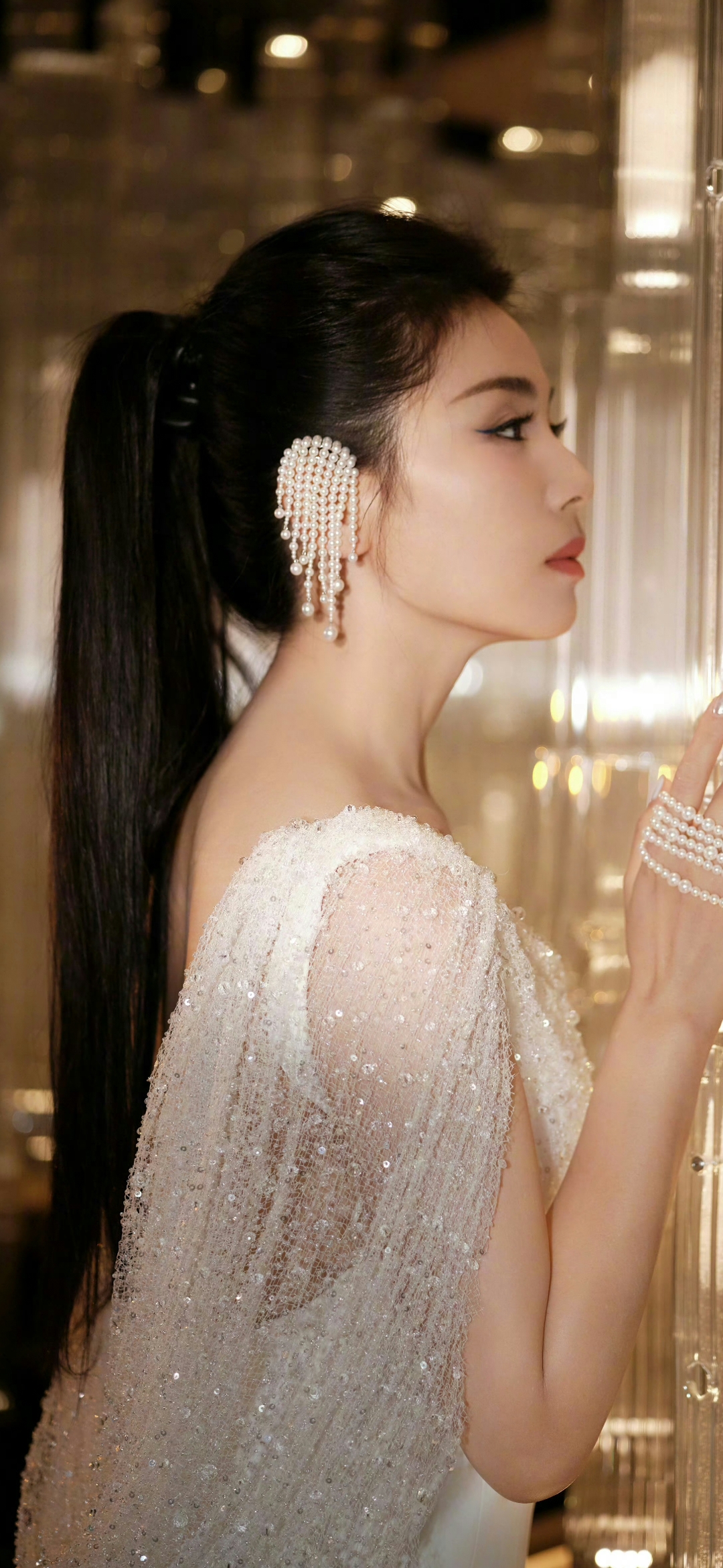 时尚潮流_美女壁纸手机壁纸