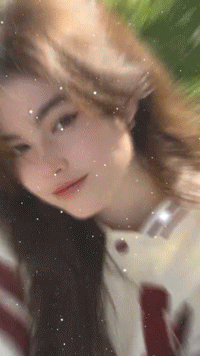 美容师个人形象宣传简约头像_美女高雅造型