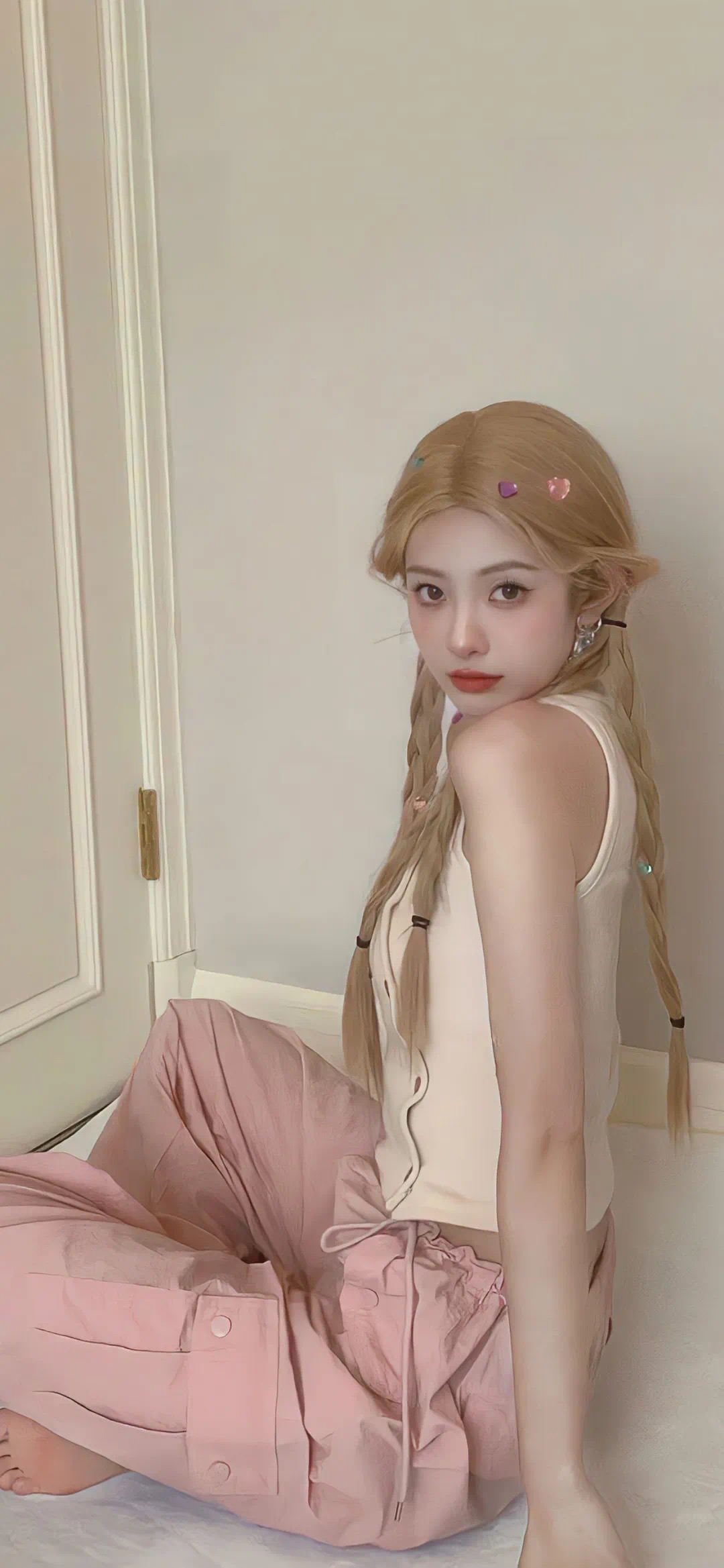 美女头像真人背影_美女头像真人头像