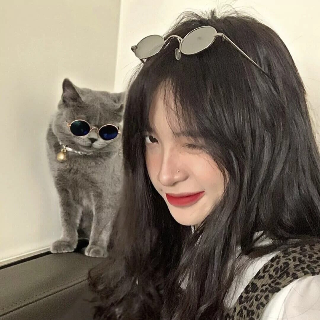 服装服饰女模特_美女头像真人