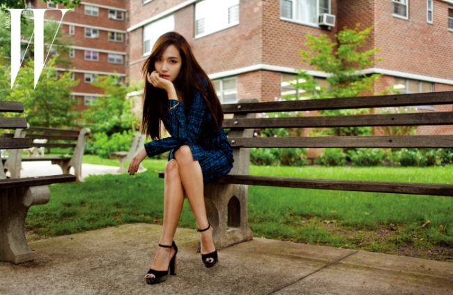 魔女小姐的猫美女头像真人甜美