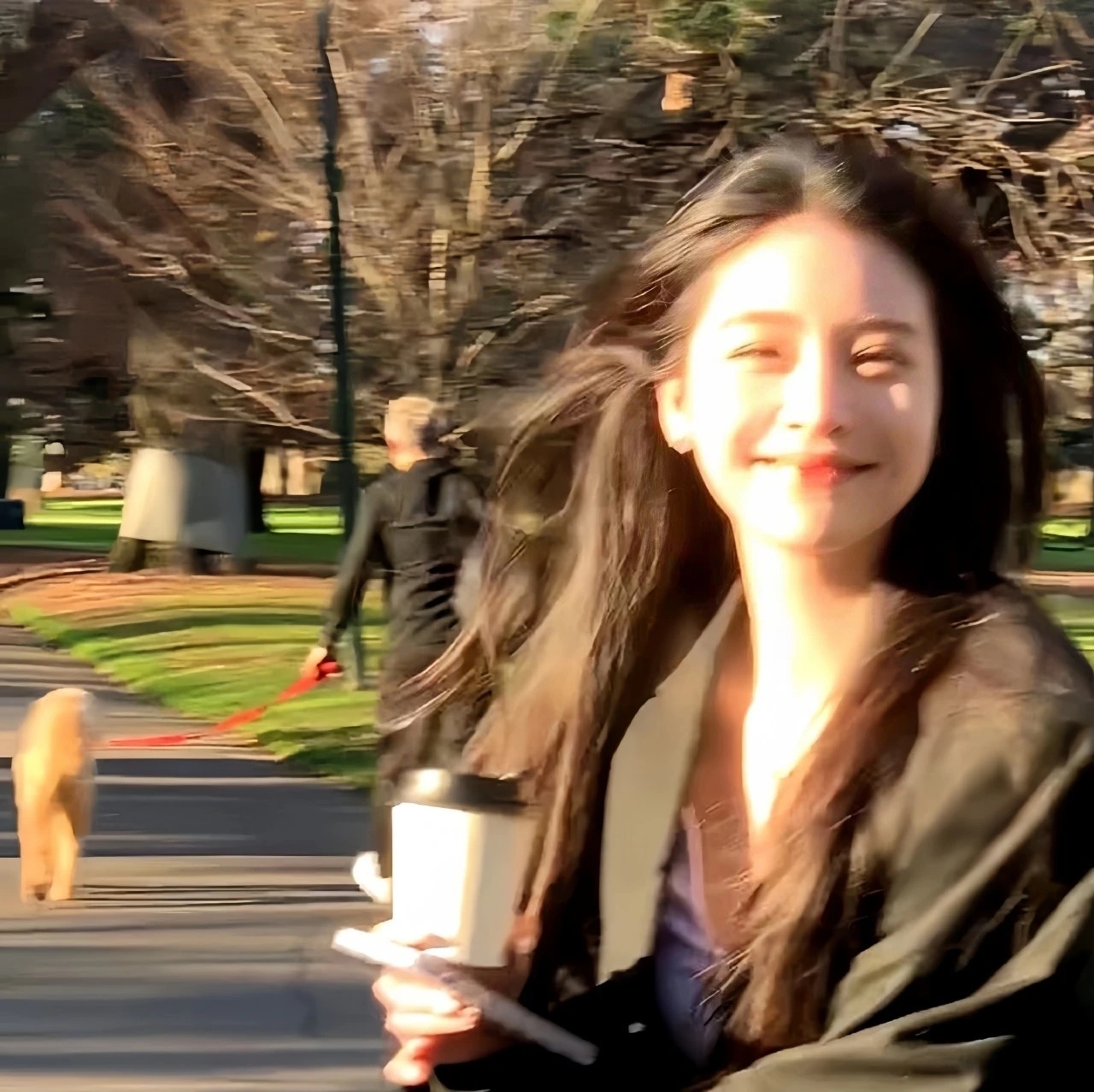 拔牙美女头像真人