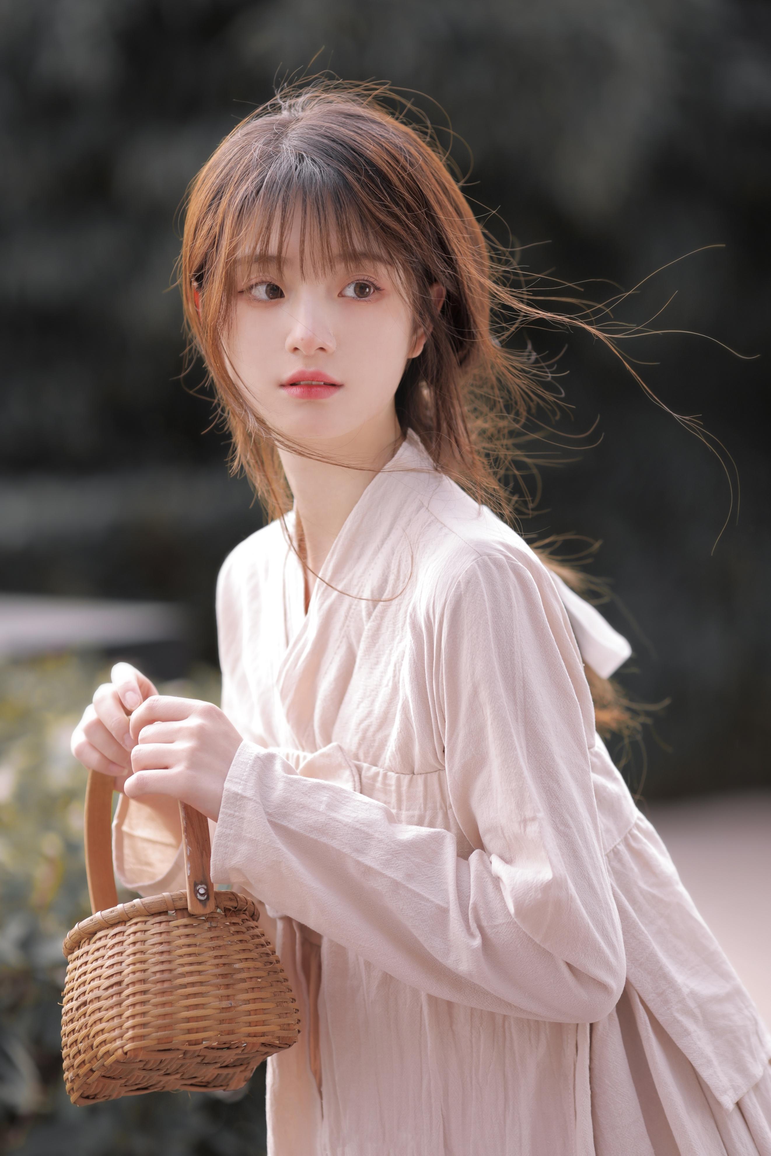 纯欲可爱美女_美女头像真人版